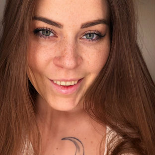 juli_m00n
