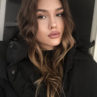 Strakkepetite🧸 – F2F Creator Titelbild