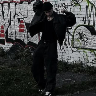 tommy.lew – F2F Creator Titelbild
