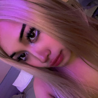 Violet Sinclaire – F2F Creator Titelbild