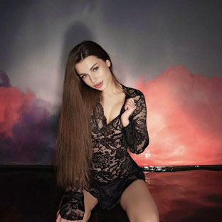 Alina Lia – F2F Creator Titelbild