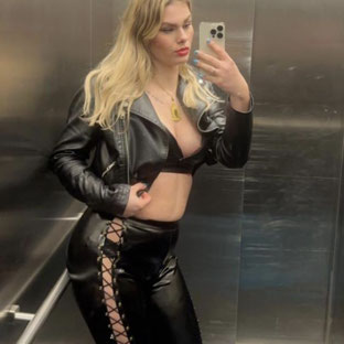 Mistress Blondyy