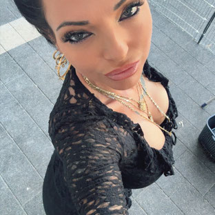 NaughtyLuxeLady