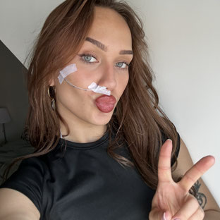 Nina💕 – F2F Creator Titelbild