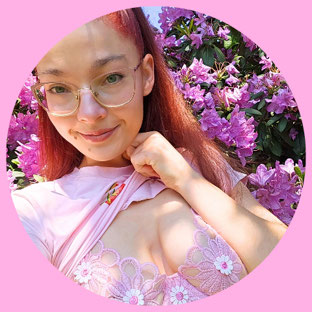 LOLA petitesubkitten👅💦