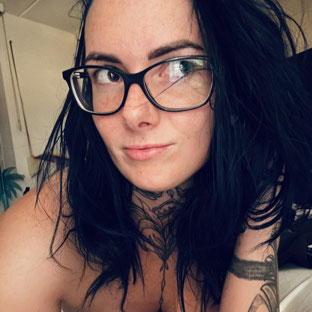 Ms. Aurore Noir – F2F Creator Titelbild